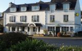 Façade de l’Auberge du Vieux Port