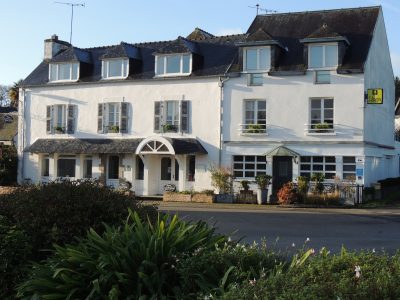 Façade de l’Auberge du Vieux Port